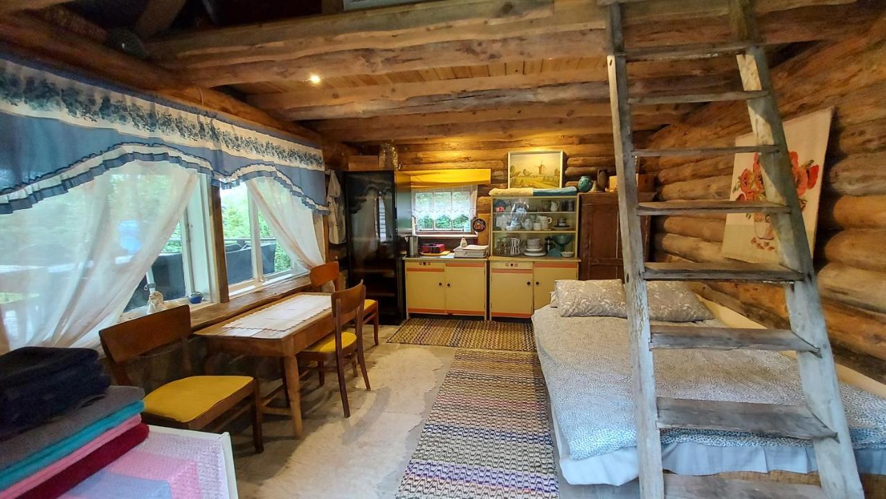 Intsu Suvemaja Hotel Liiva  Buitenkant foto